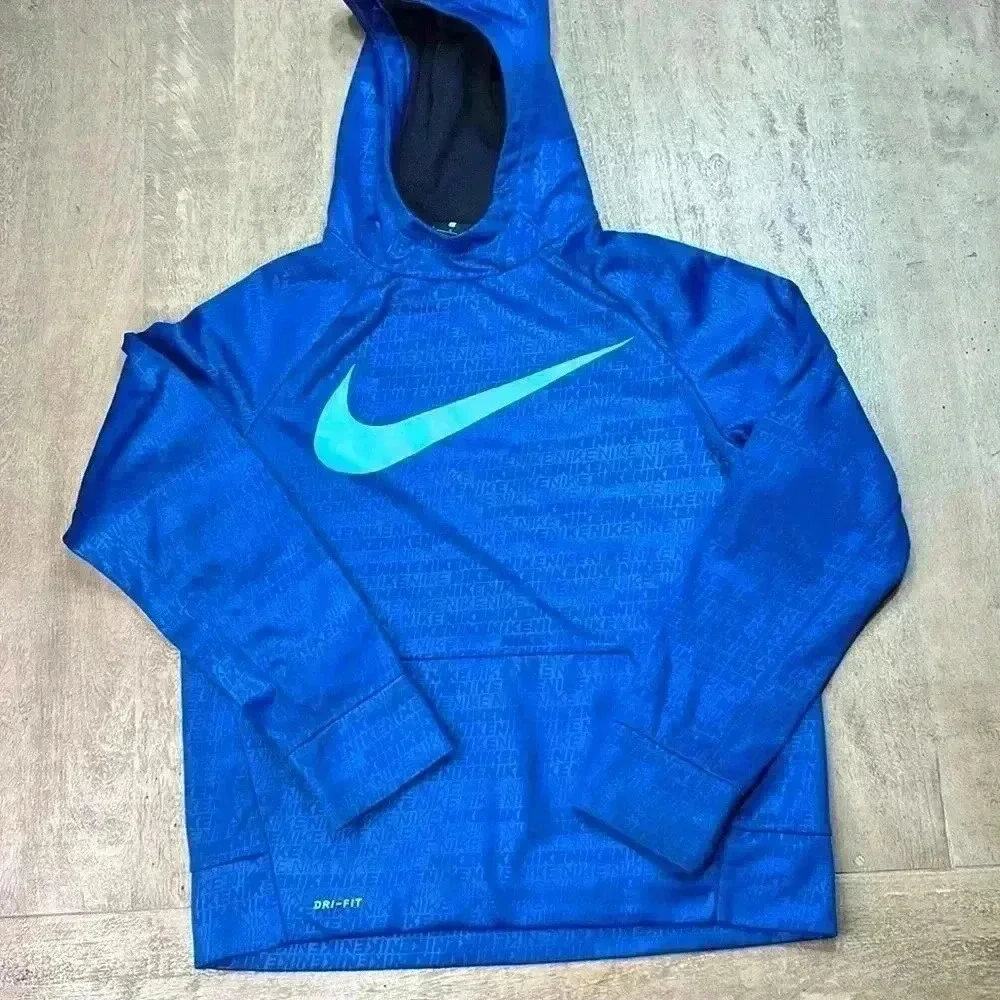 Nike dr-fit hoodie, size Large.  EUC.